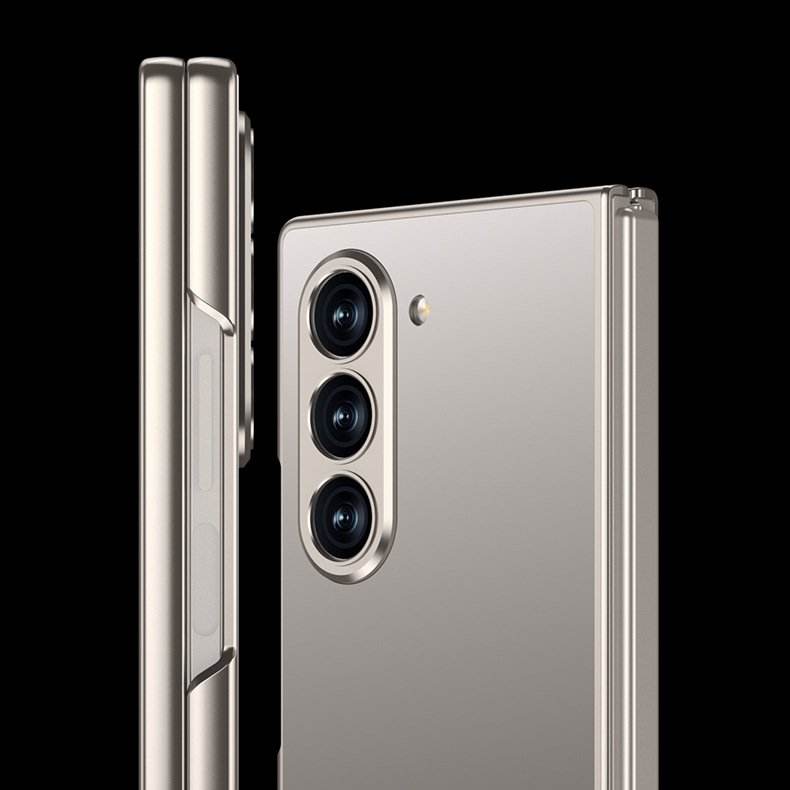 Galaxy Z Fold Series Deluxe Matte Robust Frame Case